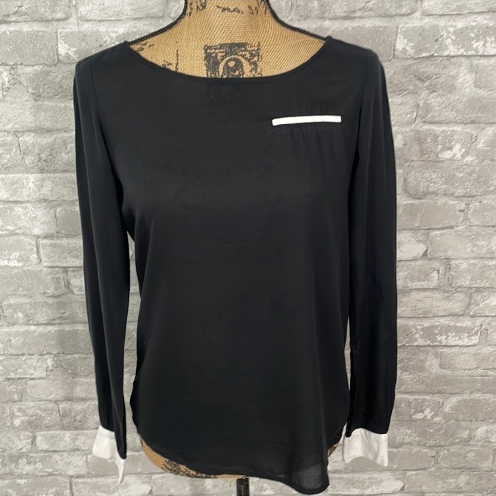 Arrow New York Black With White Stripe Back Top